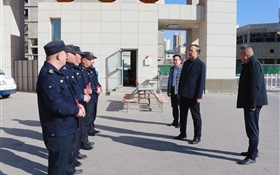 王宏帶隊(duì)開展春節(jié)前校園安全檢查 看望慰問(wèn)一線在崗員工